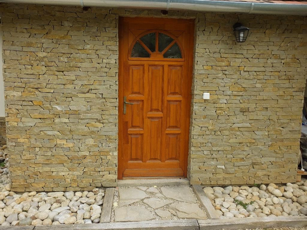 Keszthelyi kő 2 oldalt vágott 5cm