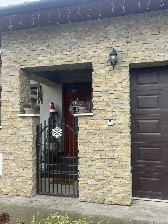 Keszthelyi kő 2 oldalt vágott 5cm