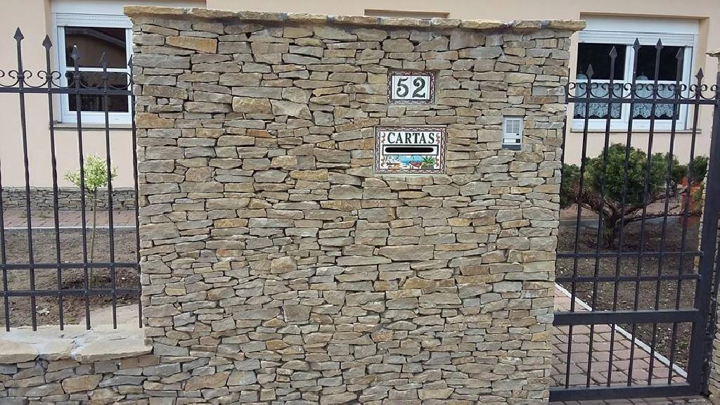 Keszthelyi kő fűrészelt mediterrán