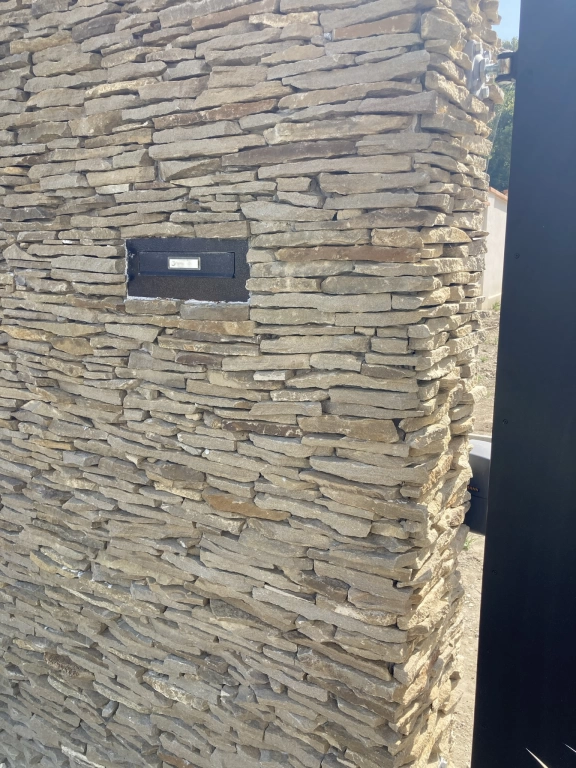 Keszthelyi kő ,vékony vágott mediterrán