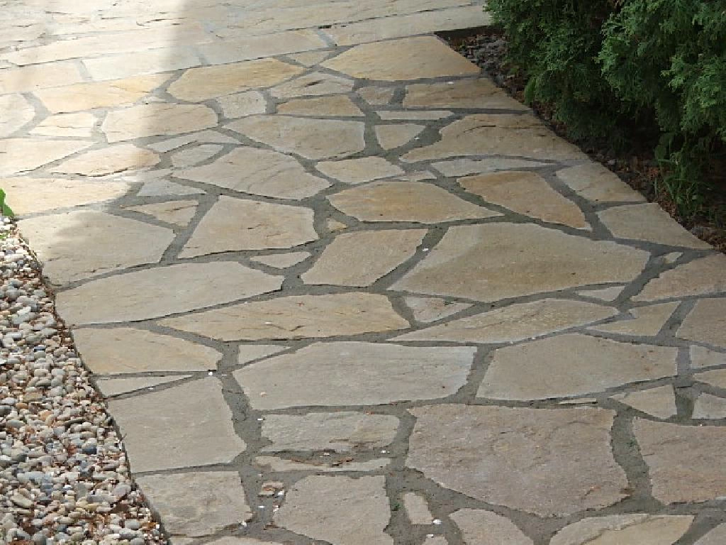 Keszthelyi hasított homokkő (sima)