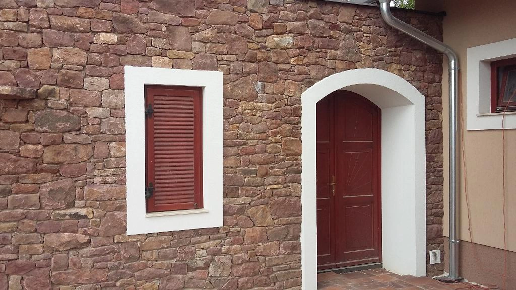 Balatoni vörös, roppantott vágott mediterrán kő