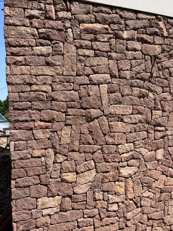 Balatoni vörös, roppantott vágott mediterrán kő