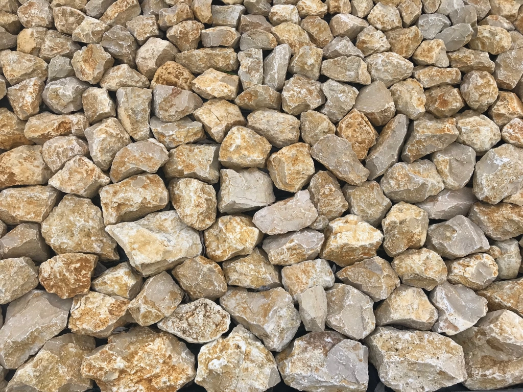 Aranyokker gabion kő