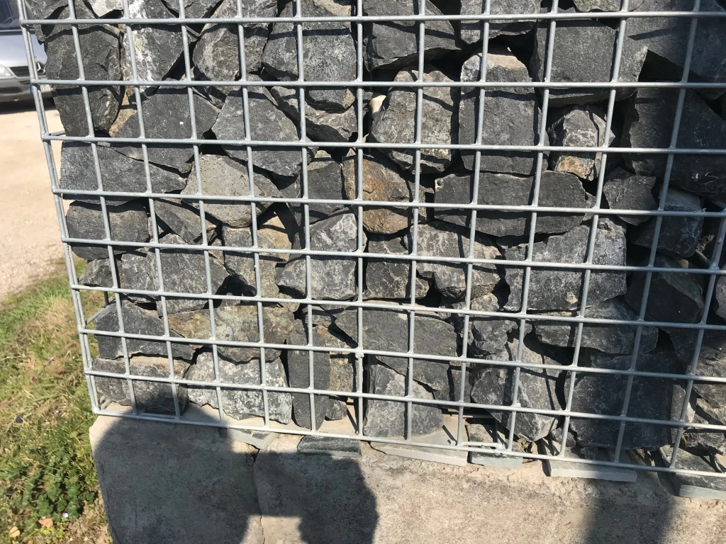 Bazalt gabion kő
