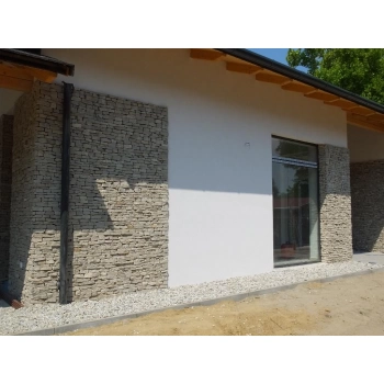 Karmacsi kő szürke fűrészelt mediterrán