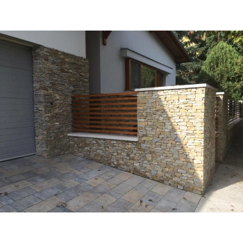 Karmacsi kő szürke fűrészelt mediterrán