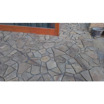 Keszthelyi hasított homokkő (sima)