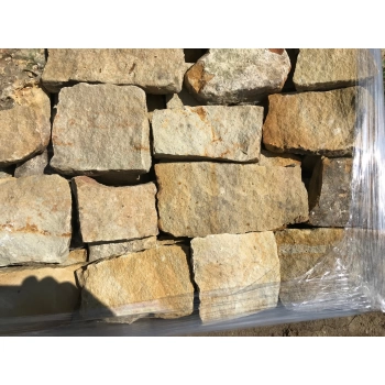 Pannon soros, vágott mediterrán