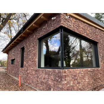 Balatoni vörös, roppantott vágott mediterrán kő