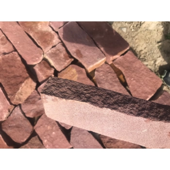 Balatoni vörös, roppantott vágott mediterrán kő