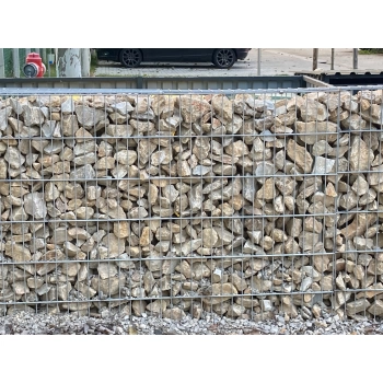 Aranyokker gabion kő