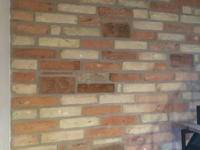 Szeletelt tégla belső
